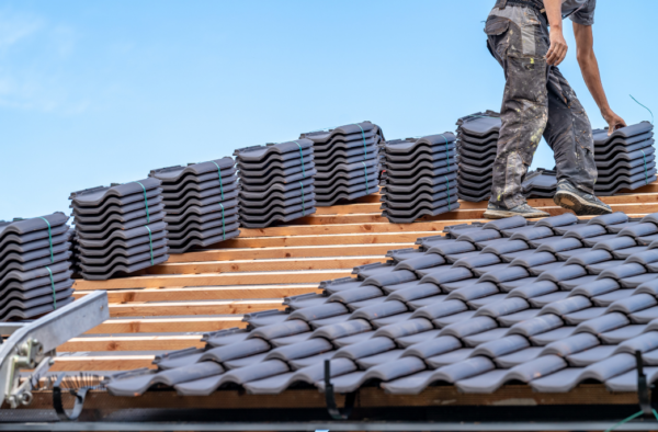 Roof Restoration vs Roof Replacement: Which Is Right for You?